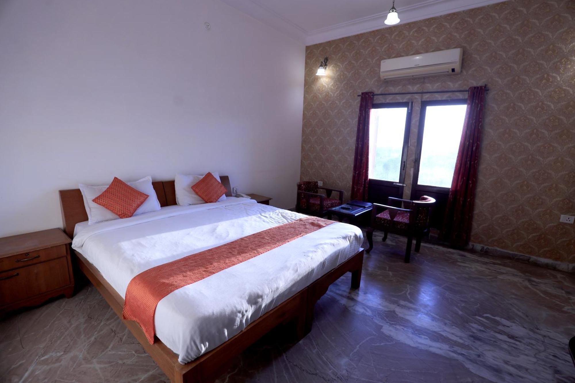 Satyam Palace Resort Pushkar Exterior photo